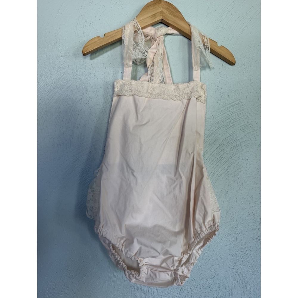 light pink baby romper delicate lace trim charming tie-back straps Sz 18M